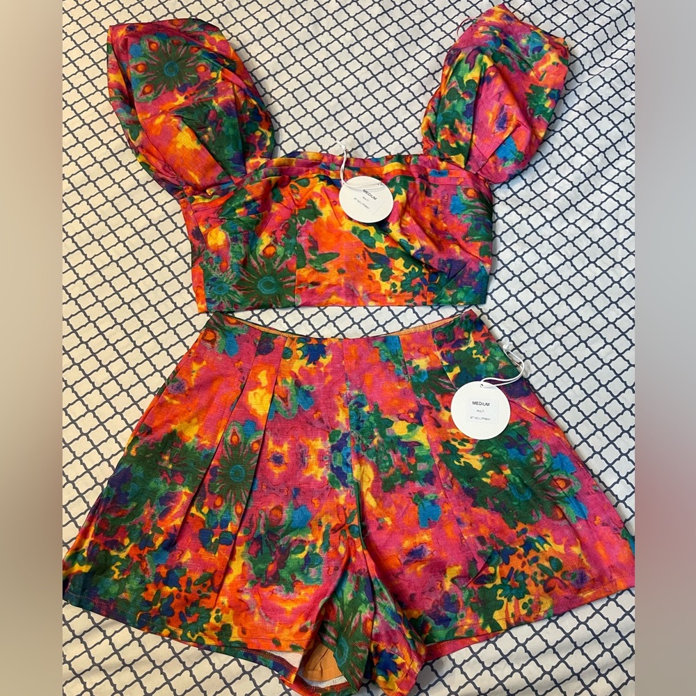Luxxel Multicolor Two-Piece Set